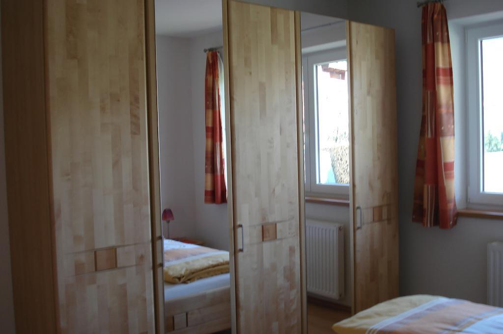 Ferienwohnungen Simon - Hauserhof Oberperfuss Room photo