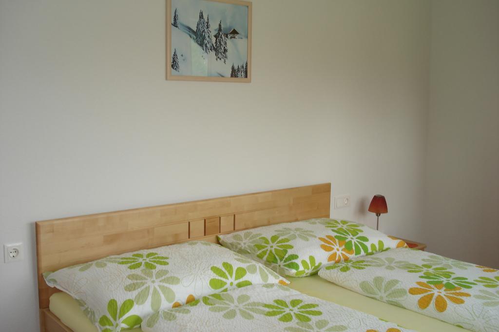 Ferienwohnungen Simon - Hauserhof Oberperfuss Room photo
