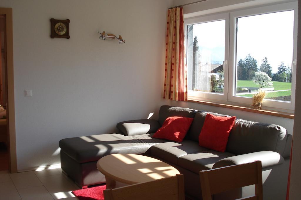 Ferienwohnungen Simon - Hauserhof Oberperfuss Room photo